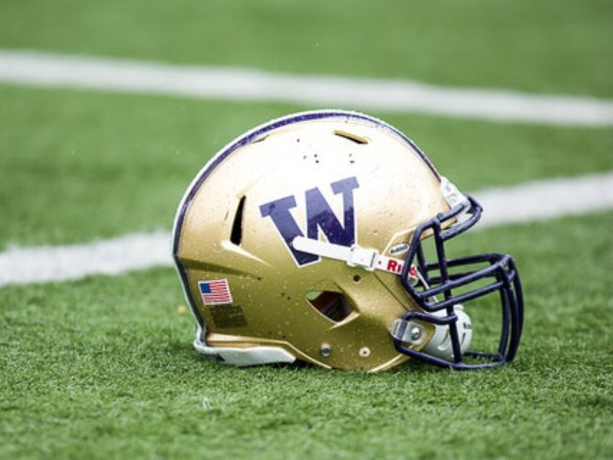 Washington Huskies - College Football Betting Odds And Preview